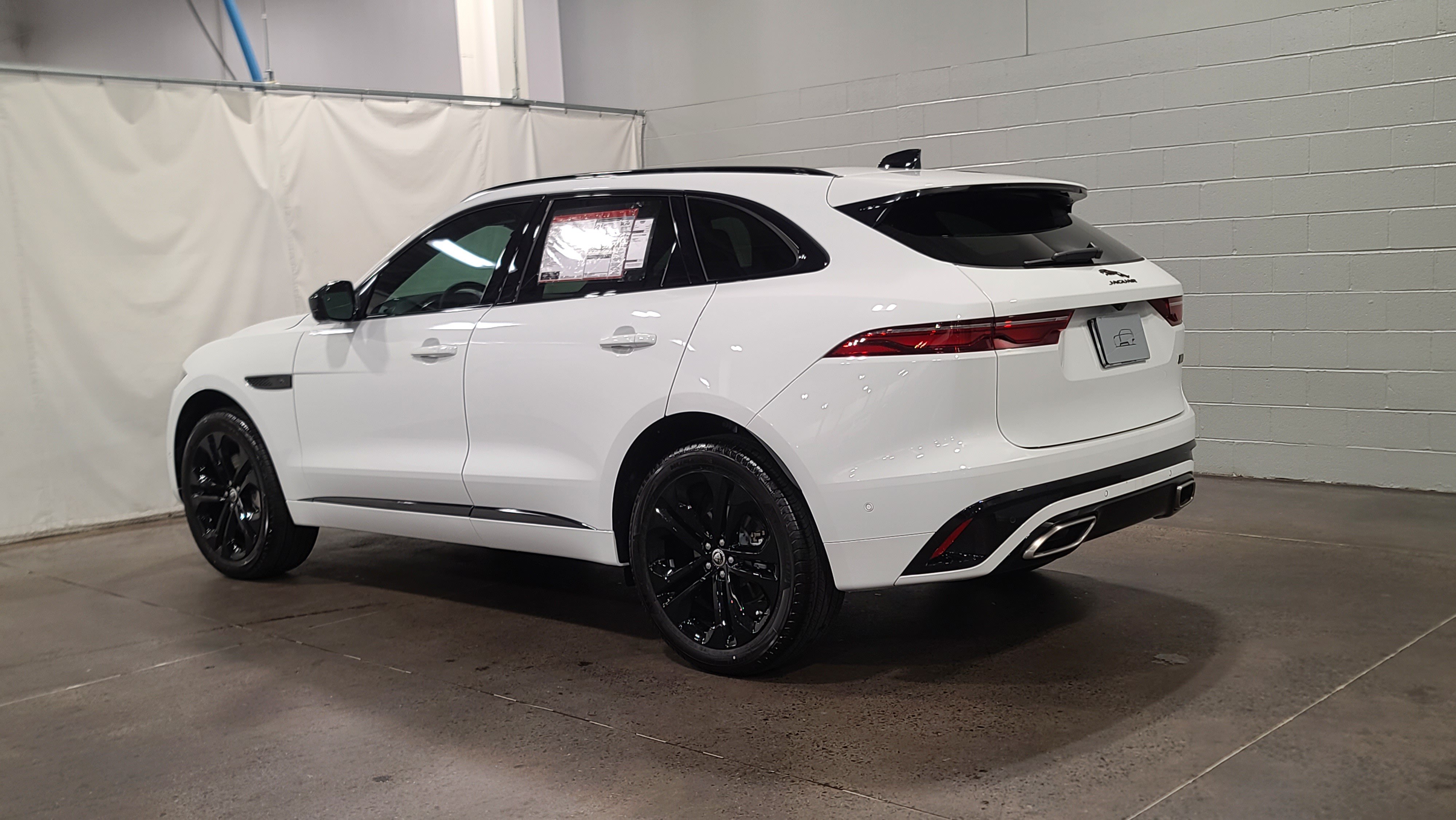 New 2026 Jaguar F-PACE R-Dynamic S AWD/4WD image 12