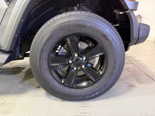Used 2022 Jeep Wrangler Unlimited Sport AWD/4WD image 29