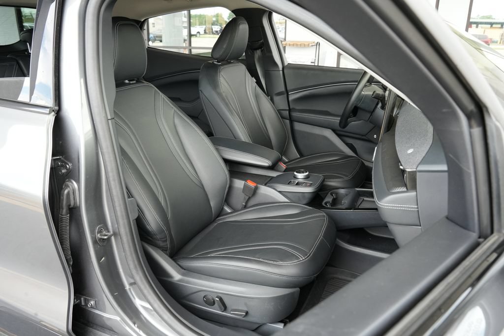 Used 2023 Ford Mustang Mach-E Premium RWD image 23