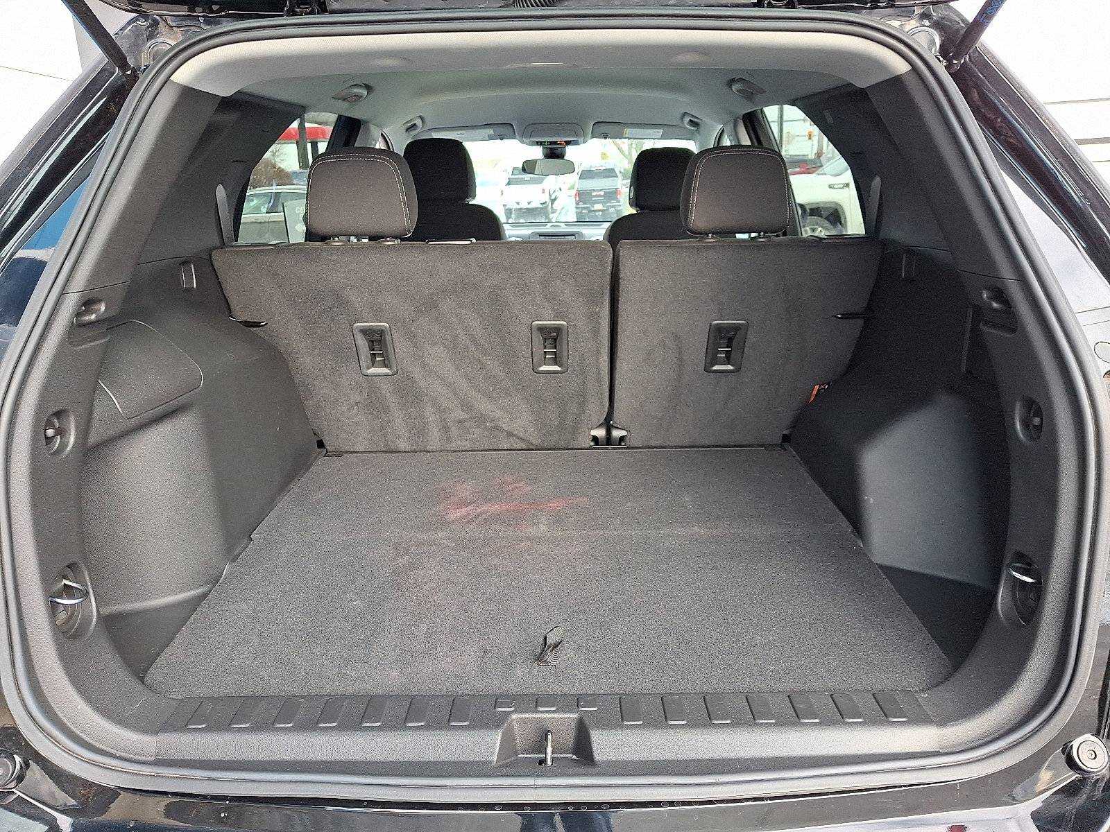 Used 2023 Chevrolet Equinox LT image 29