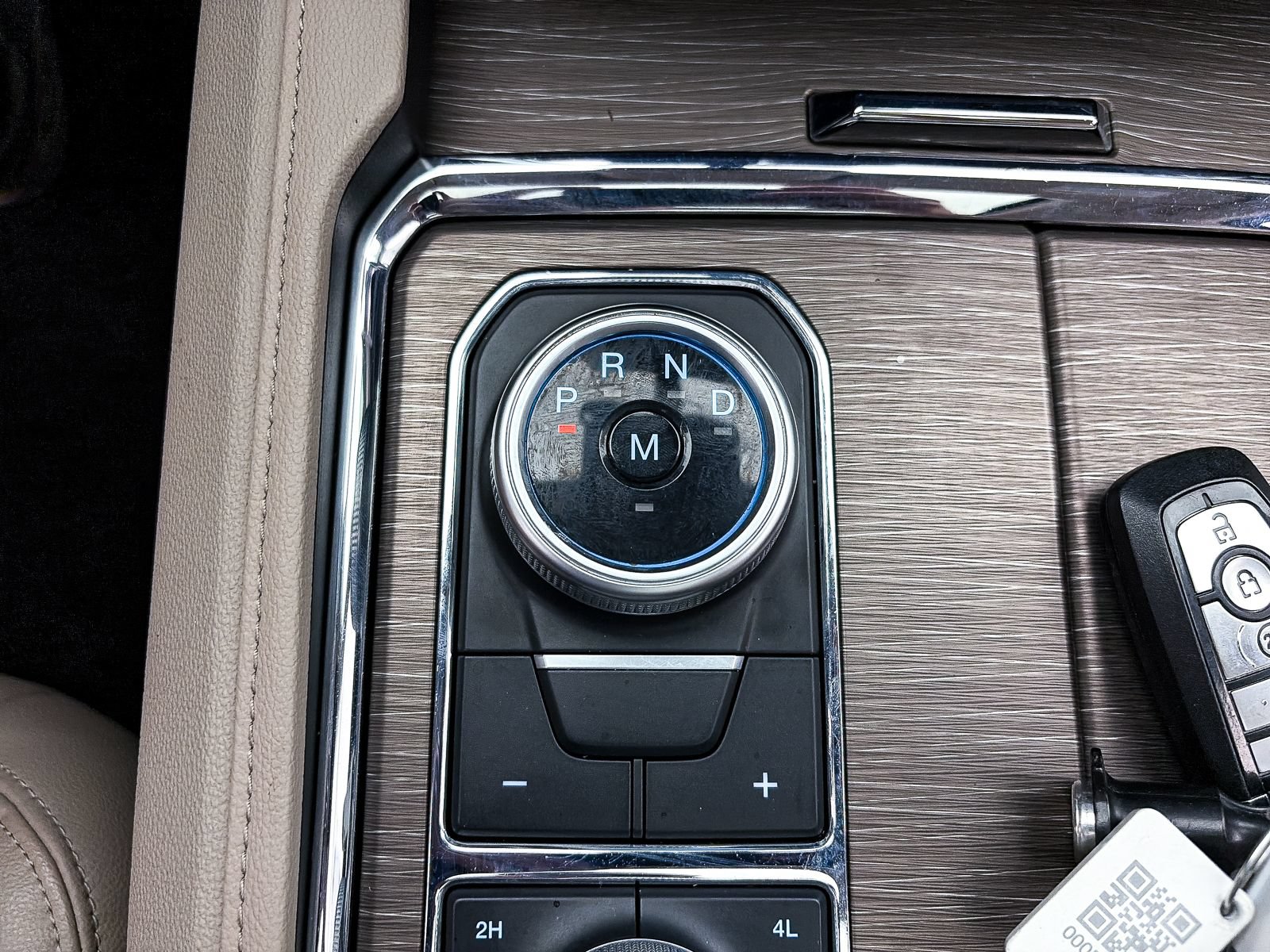 Used 2023 Ford Expedition Limited AWD/4WD image 29