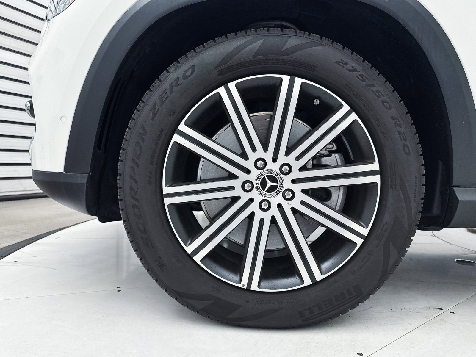 Used 2024 Mercedes-Benz GLE 450 4MATIC image 14