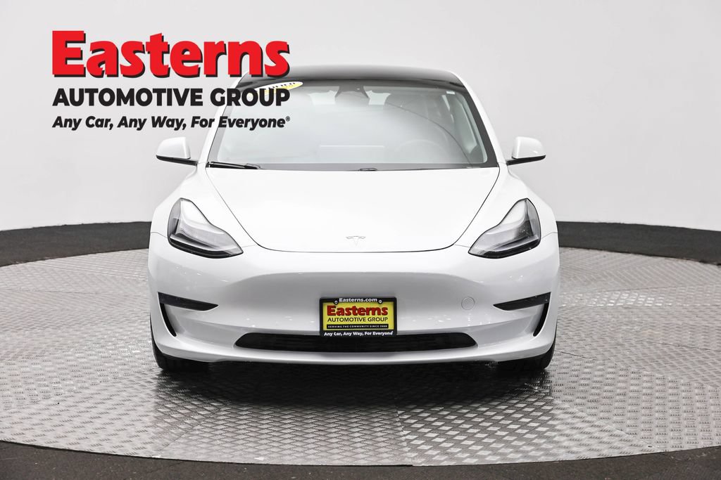 Used 2021 Tesla Model 3 Standard Range Plus RWD image 2