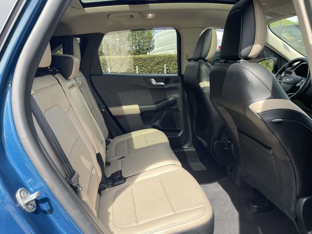 Certified 2020 Ford Escape Titanium image 28