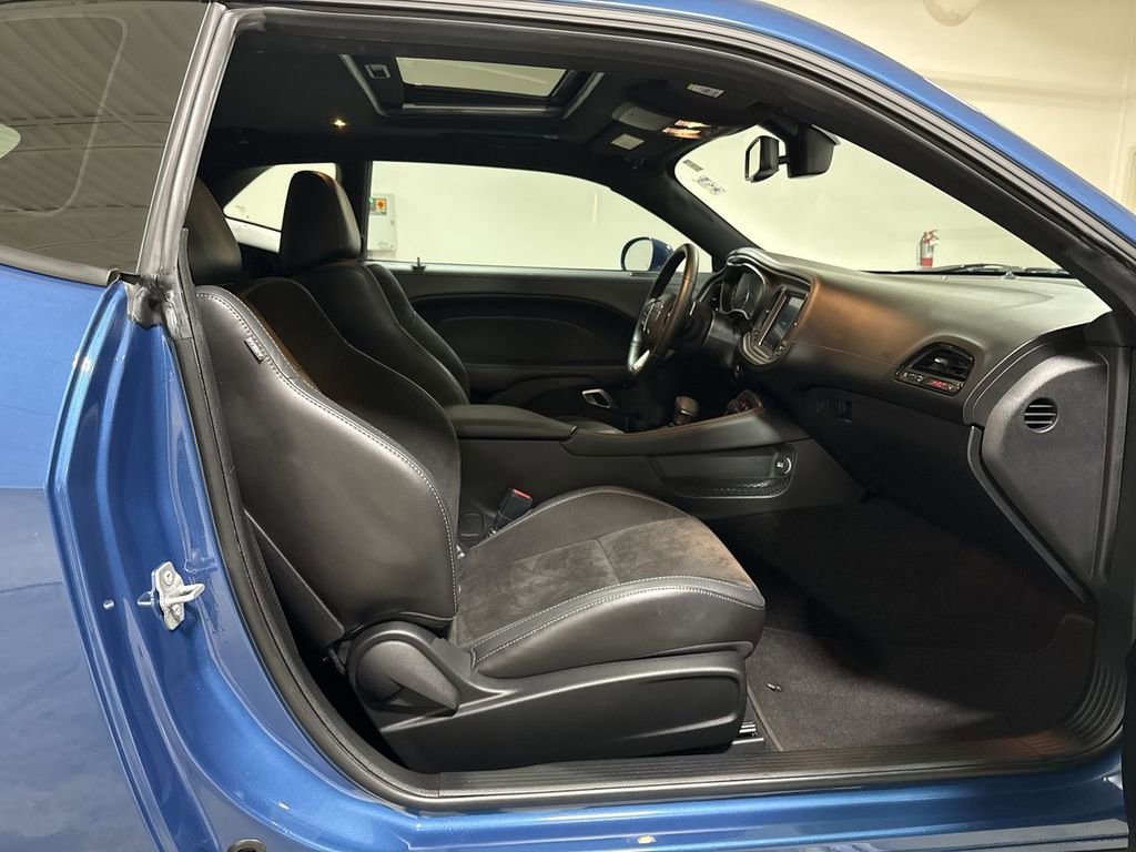 Used 2020 Dodge Challenger R/T Scat Pack RWD image 22