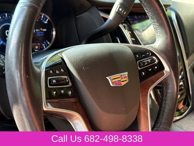 Used 2020 Cadillac Escalade Premium Luxury AWD/4WD image 29