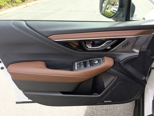 Used 2025 Subaru Outback Touring XT w/ Popular Package #2 image 32