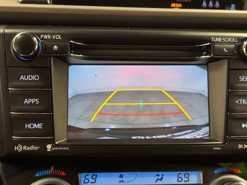 Used 2018 Toyota RAV4 XLE image 31