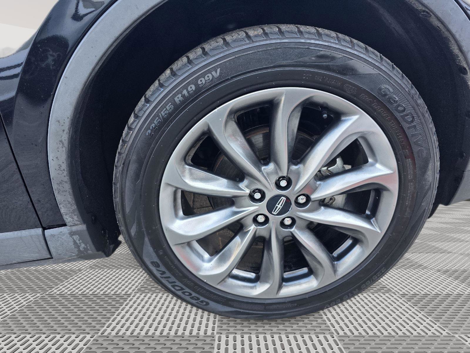 Used 2020 Lincoln Corsair AWD w/ Premium Package image 26