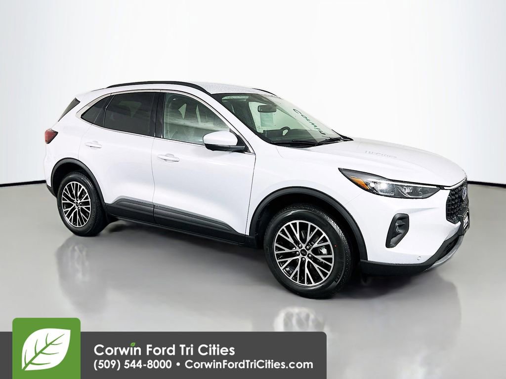 New 2025 Ford Escape SE w/ PHEV Premium Package