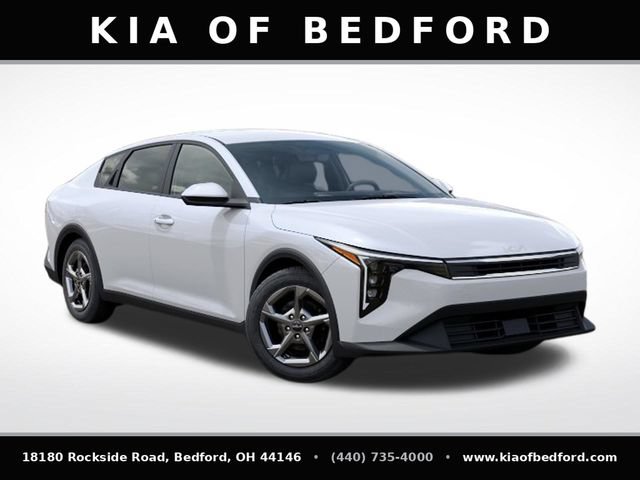 New 2026 Kia K4 FWD image 9