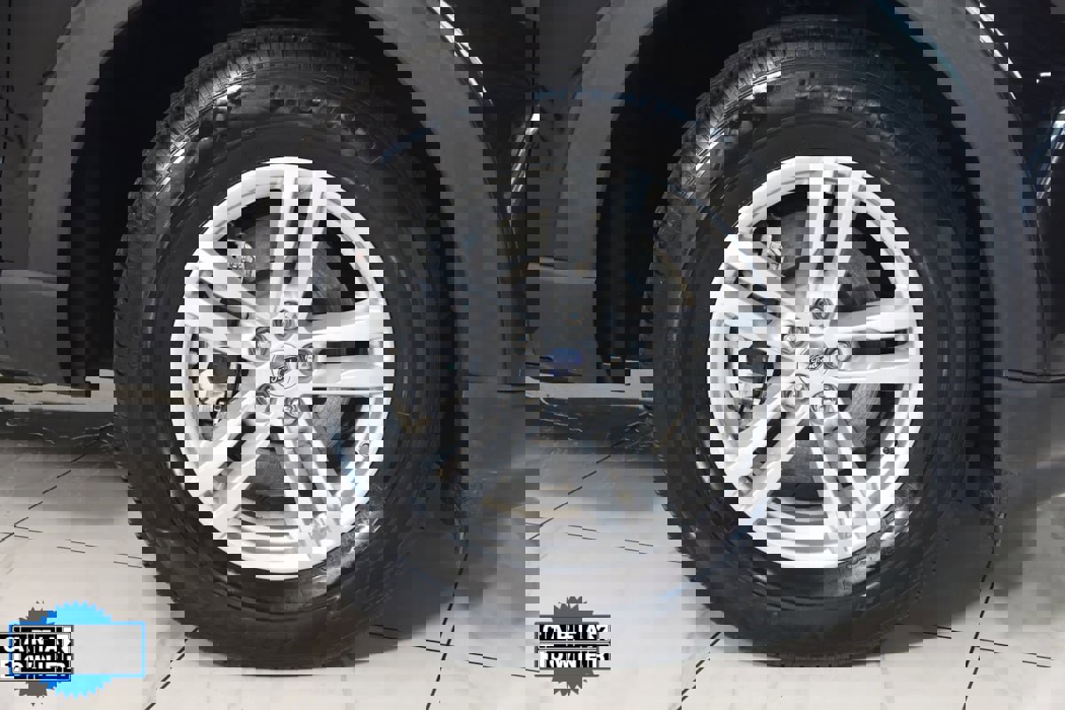 Used 2022 Ford Explorer XLT image 15