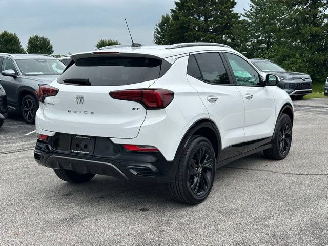 Used 2024 Buick Encore GX Sport Touring AWD/4WD image 7