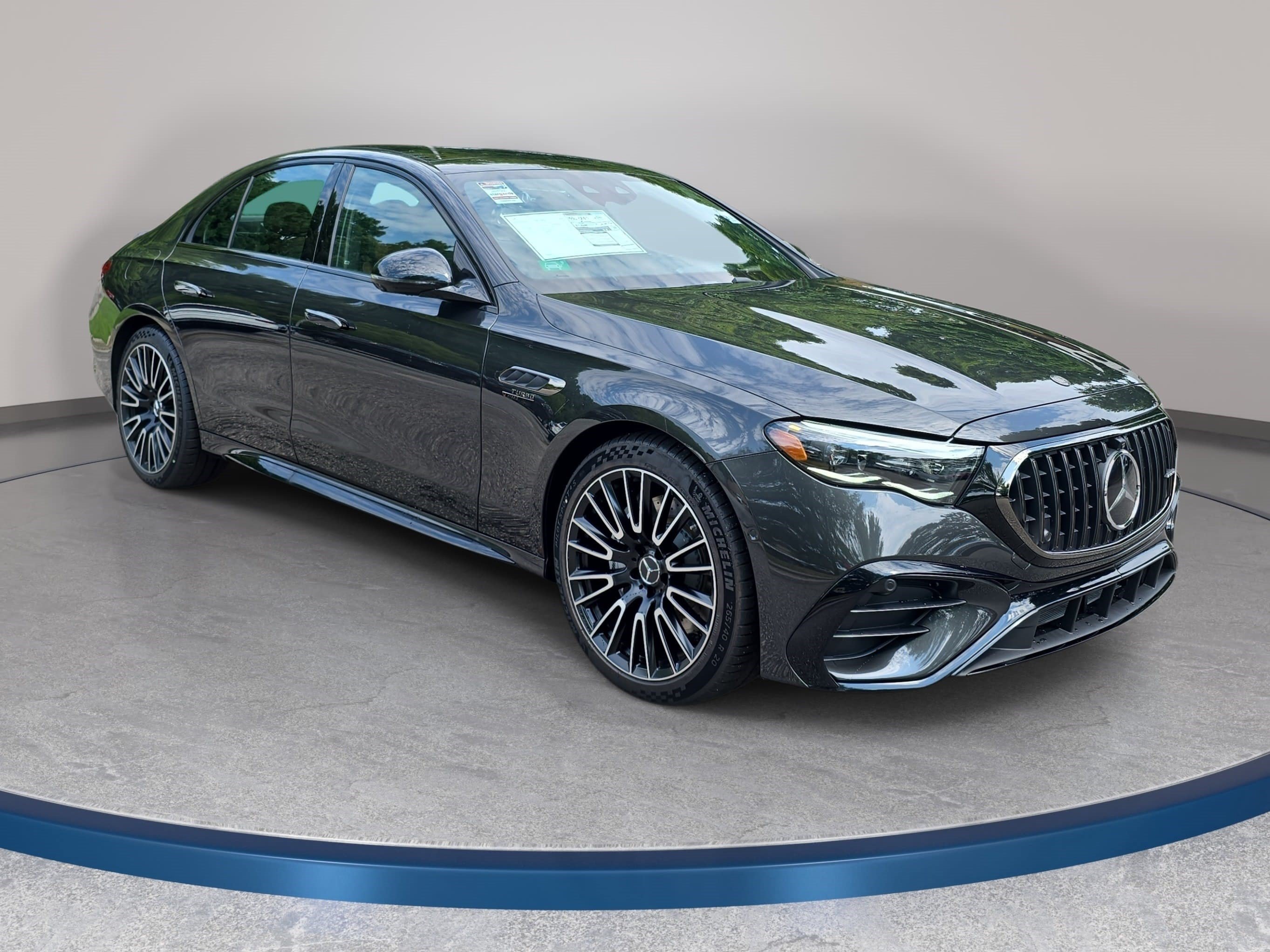 New 2026 Mercedes-Benz E 53 AMG e 4MATIC Sedan image 3