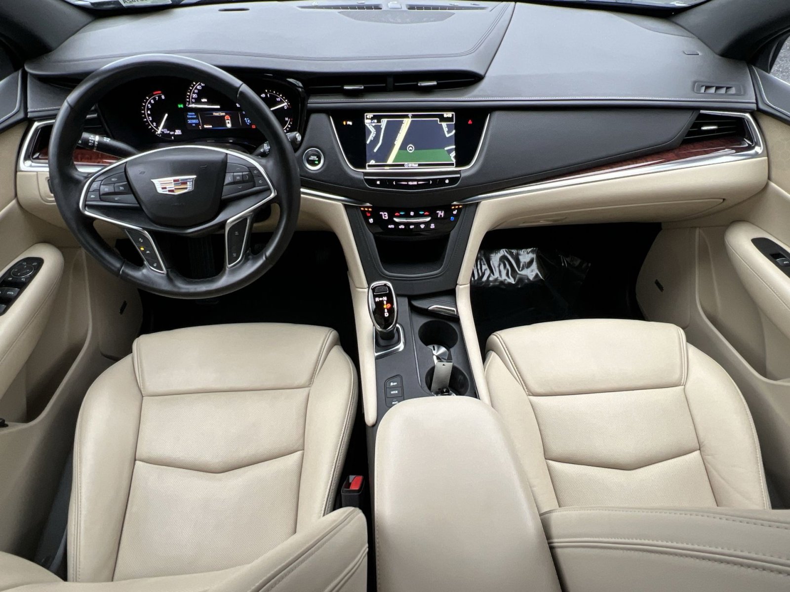 Used 2018 Cadillac XT5 Premium Luxury image 21