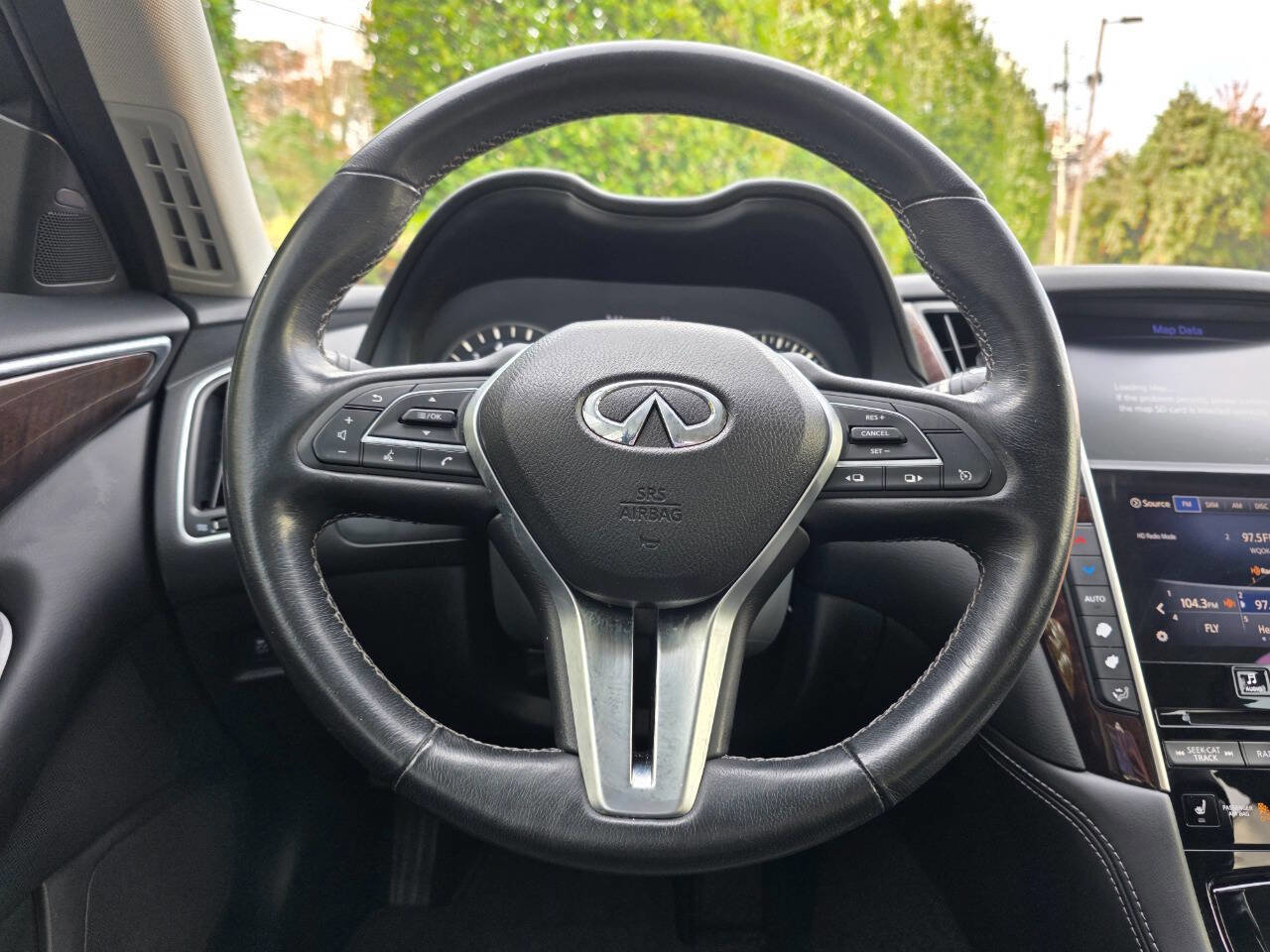 Used 2018 INFINITI Q50 Luxe w/ Essential Package (3.0T Luxe) image 18