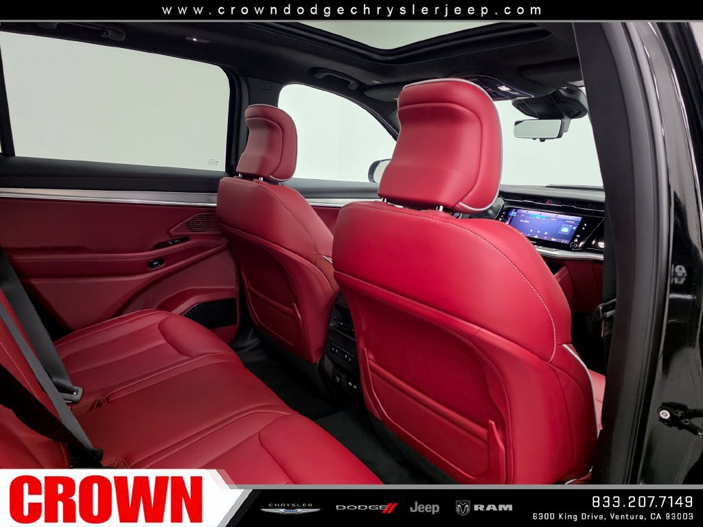 Used 2024 Jeep Wagoneer Launch Edition AWD/4WD image 14