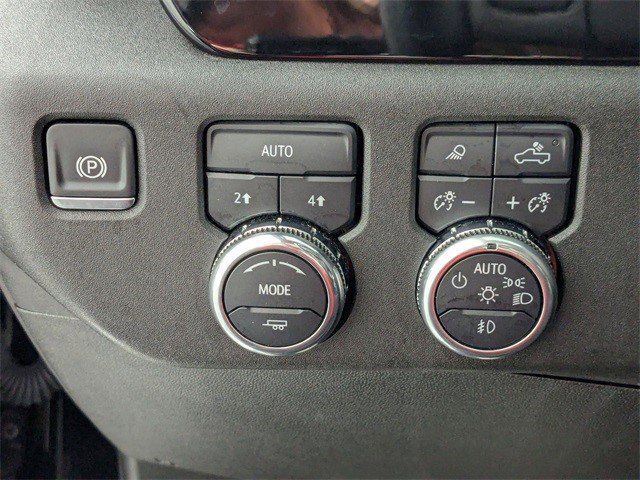 Used 2024 GMC Sierra 1500 SLT image 15