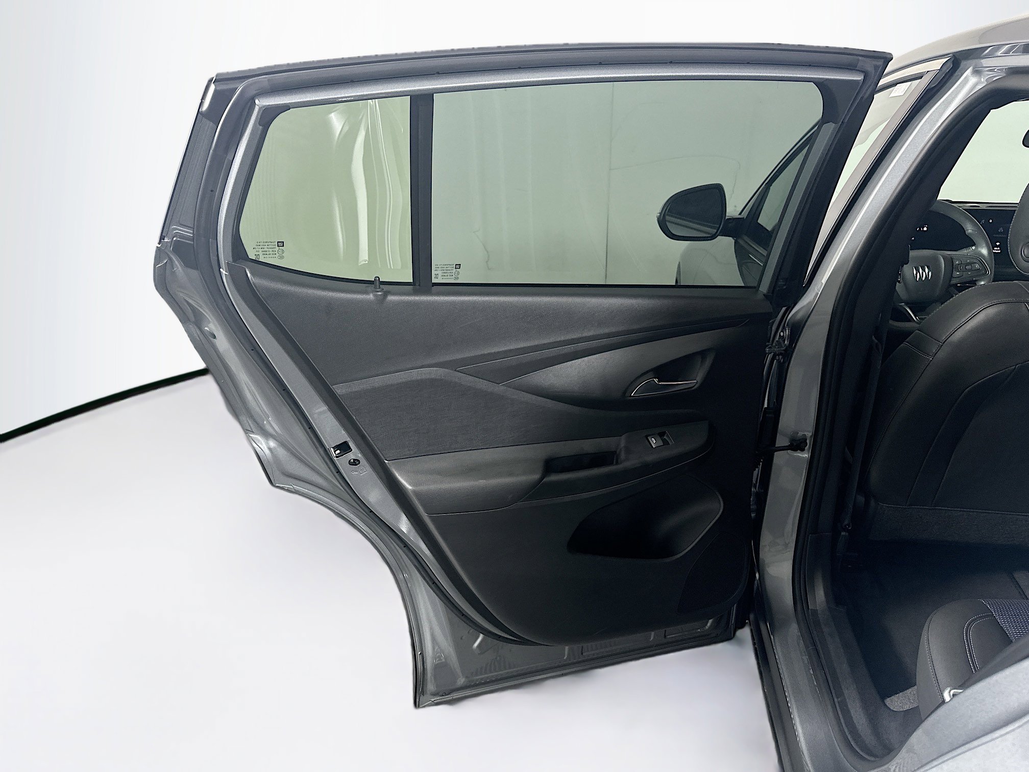 Used 2025 Buick Envista Preferred FWD image 26