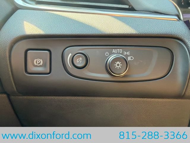 Used 2020 Buick Enclave Premium w/ Surround and Sites Package AWD/4WD image 19