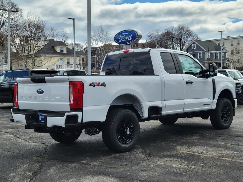 New 2026 Ford F250 4x4 SuperCab Super Duty image 5