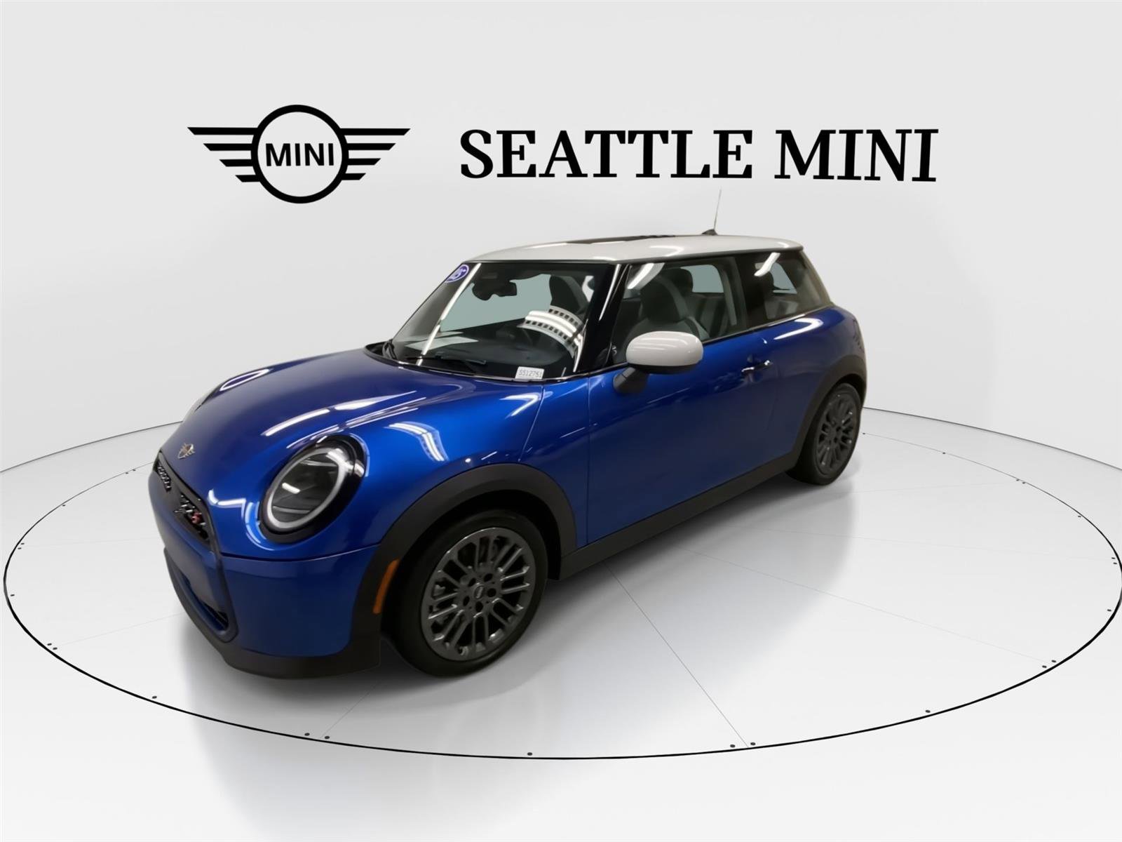 Certified 2025 MINI Cooper S image 5