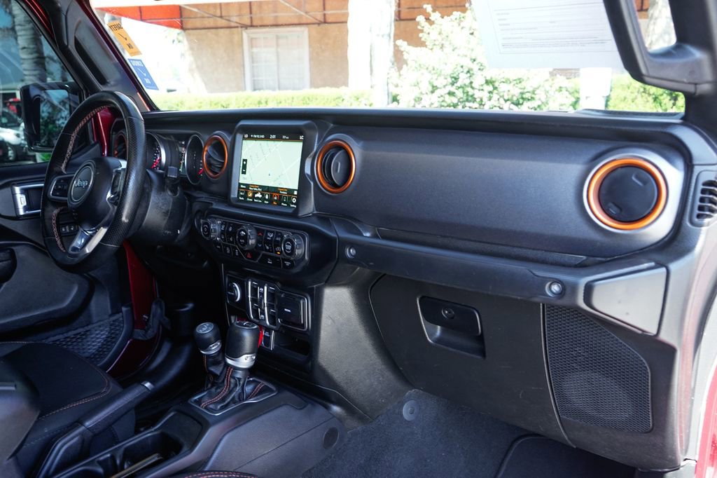 Used 2021 Jeep Gladiator Mojave AWD/4WD image 38