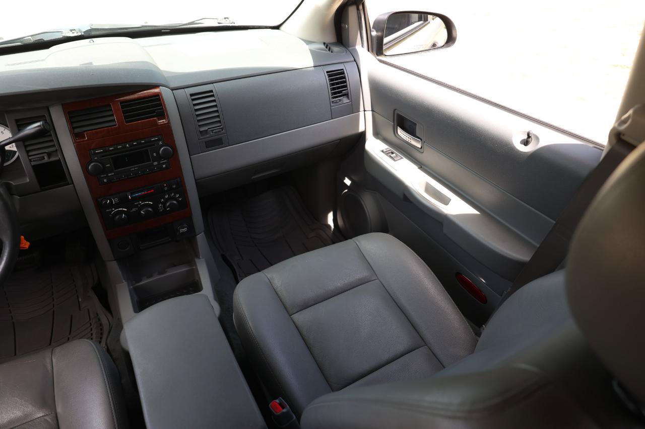 Used 2005 Dodge Durango SLT RWD image 22
