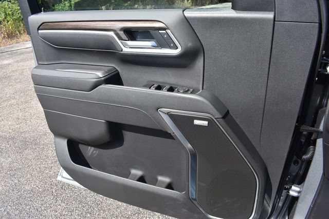 New 2026 Chevrolet Silverado 1500 RST w/ Redline Edition AWD/4WD image 35