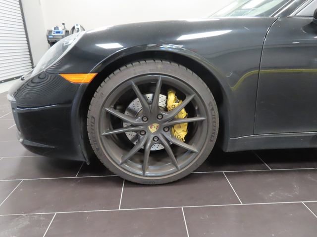 Used 2017 Porsche 911 Carrera image 13