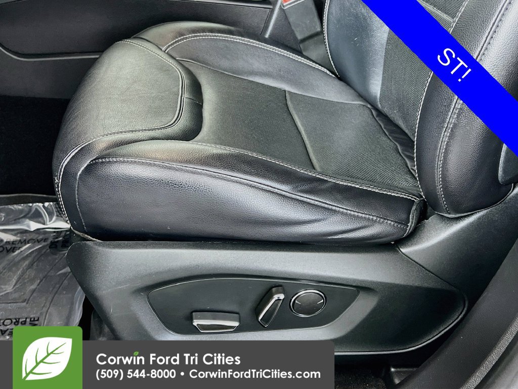 Used 2020 Ford Explorer ST w/ ST Street Pack AWD/4WD image 23