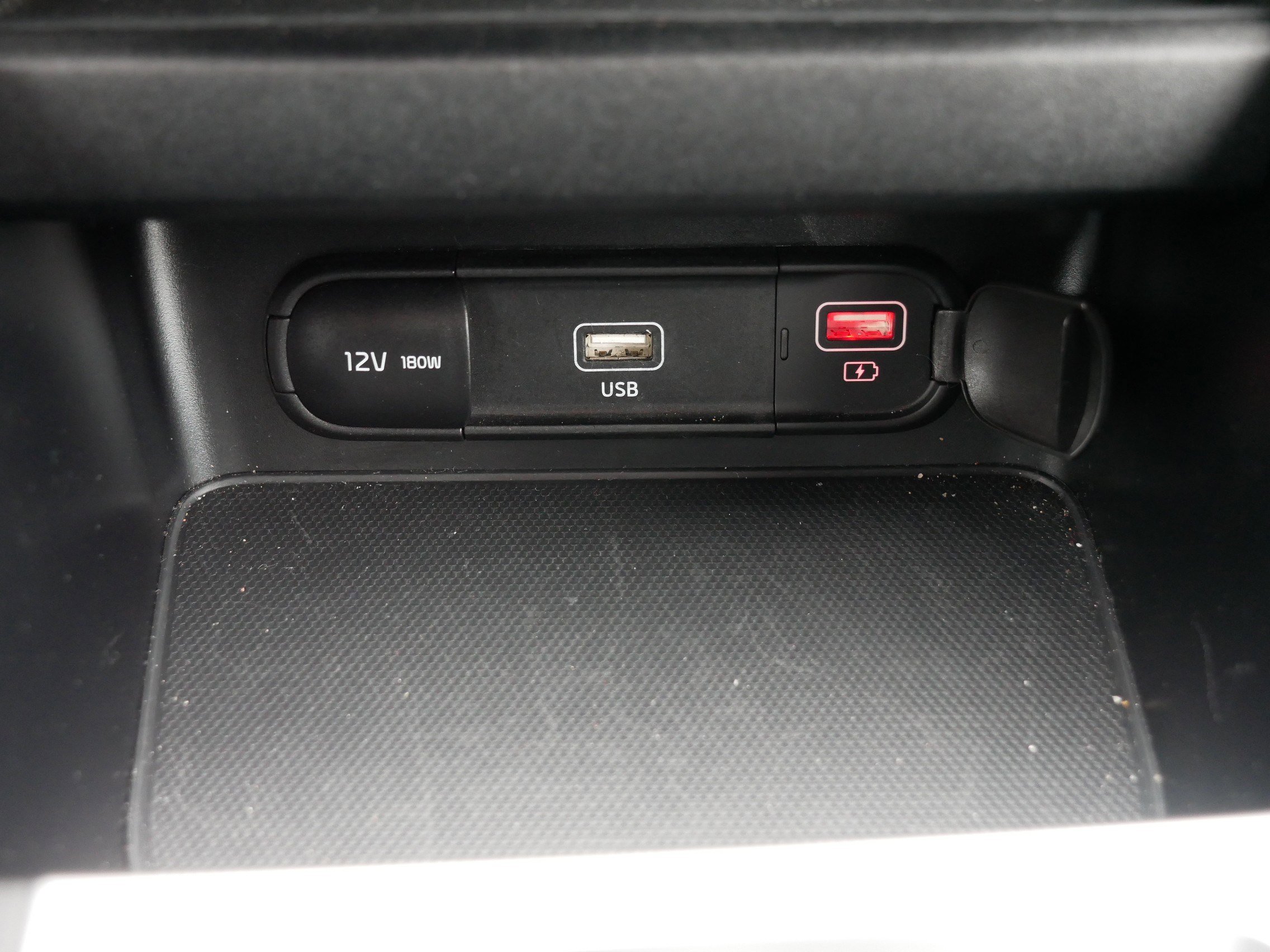 Certified 2024 Kia Forte GT-Line image 33