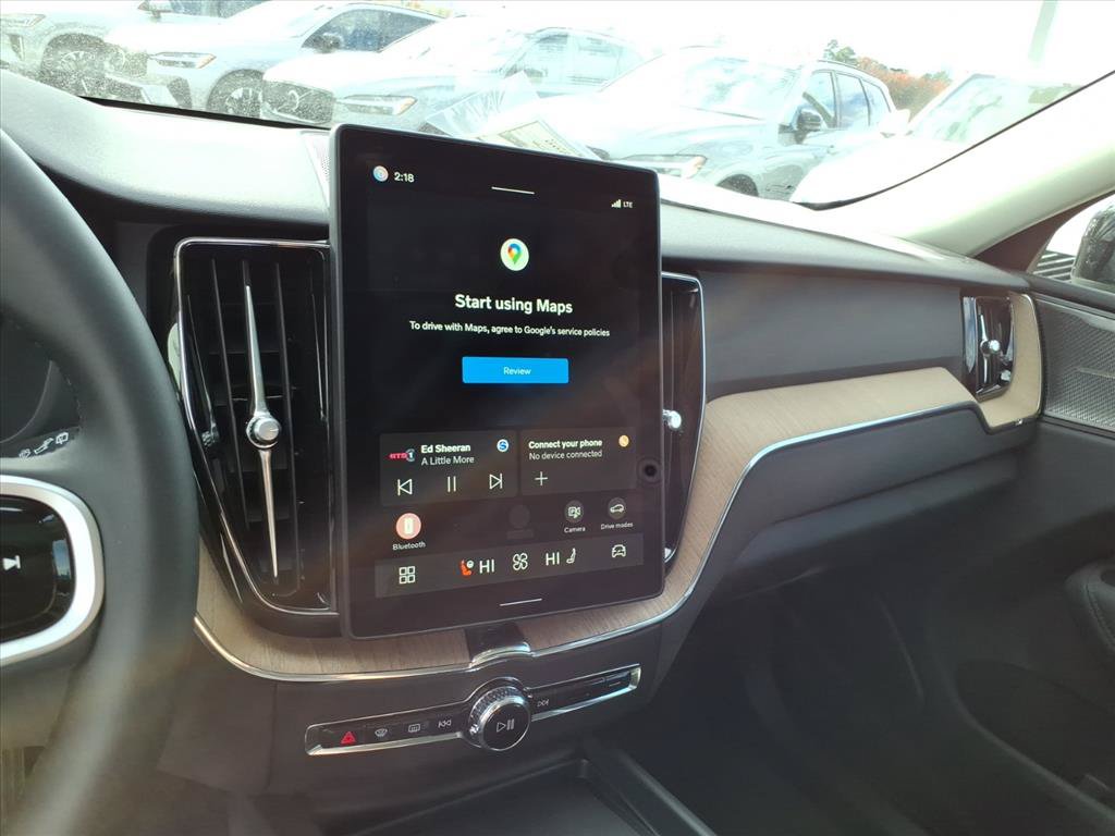 Certified 2026 Volvo XC60 B5 Plus w/ Climate Package AWD/4WD image 18
