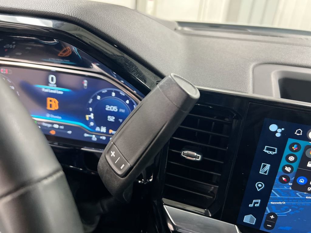 Certified 2025 Chevrolet Silverado 2500 LT w/ Safety Package image 18