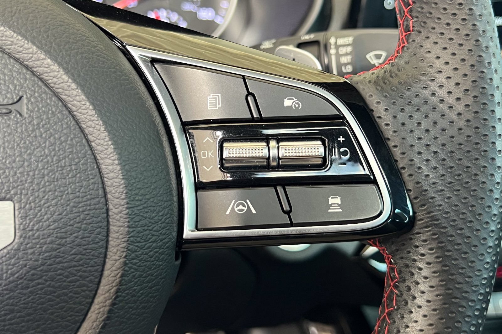 Used 2022 Kia Forte GT w/ GT2 Package FWD image 27