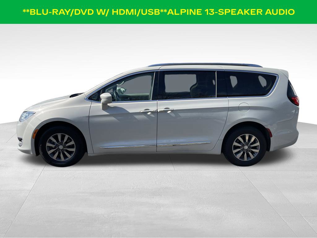 Used 2020 Chrysler Pacifica Touring-L Plus FWD image 7