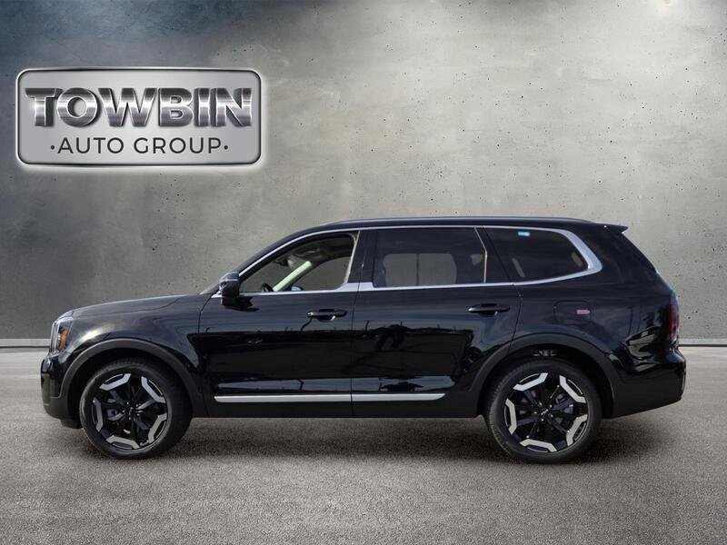 Used 2025 Kia Telluride EX FWD image 8