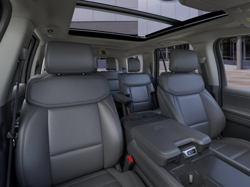 New 2026 Ford Expedition Active RWD image 10