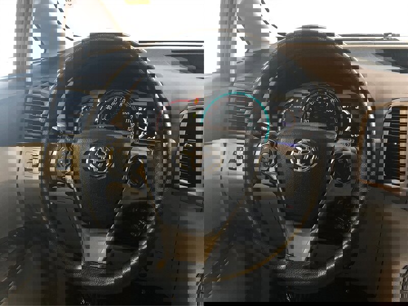 Used 2015 Toyota Venza LE image 14