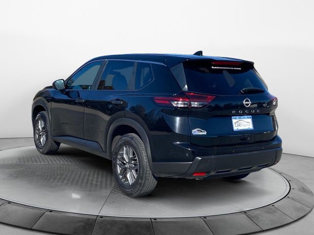 Used 2024 Nissan Rogue S image 3
