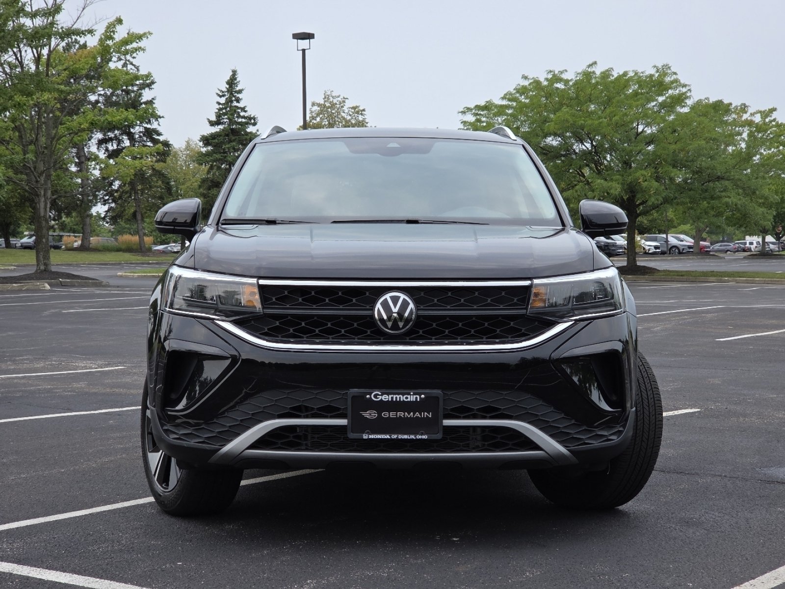 Used 2024 Volkswagen Taos SE w/ Panoramic Sunroof Package AWD/4WD image 21