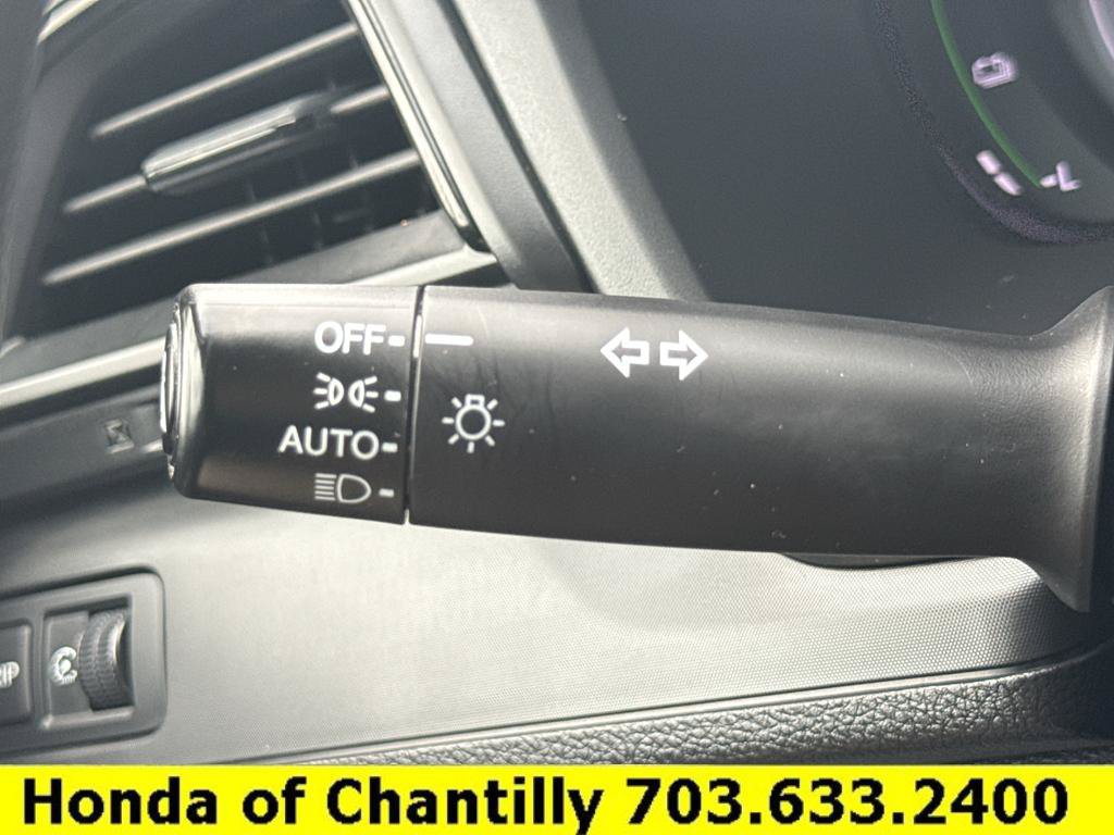 Used 2019 Honda Insight EX image 11