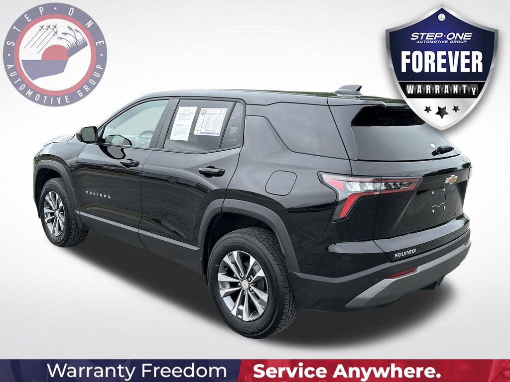 Used 2025 Chevrolet Equinox LT FWD image 5