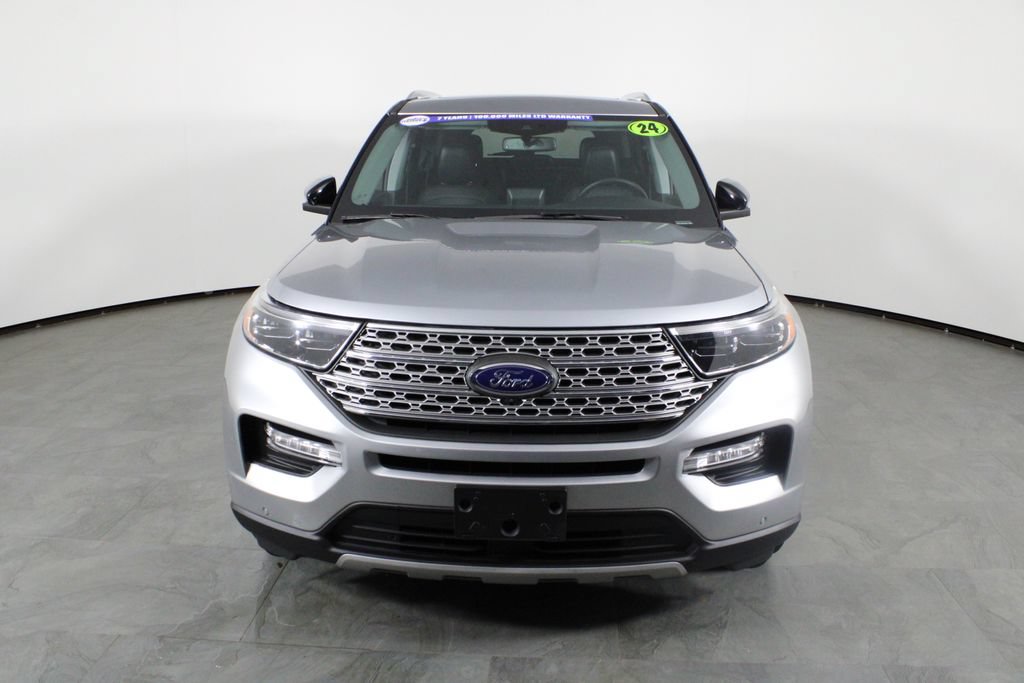 Used 2024 Ford Explorer Limited w/ Limited Technology Package RWD image 11