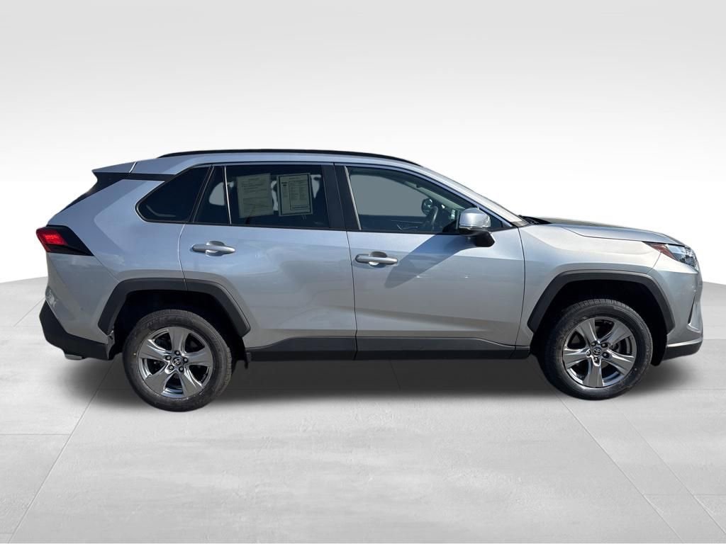 Used 2024 Toyota RAV4 XLE FWD image 6