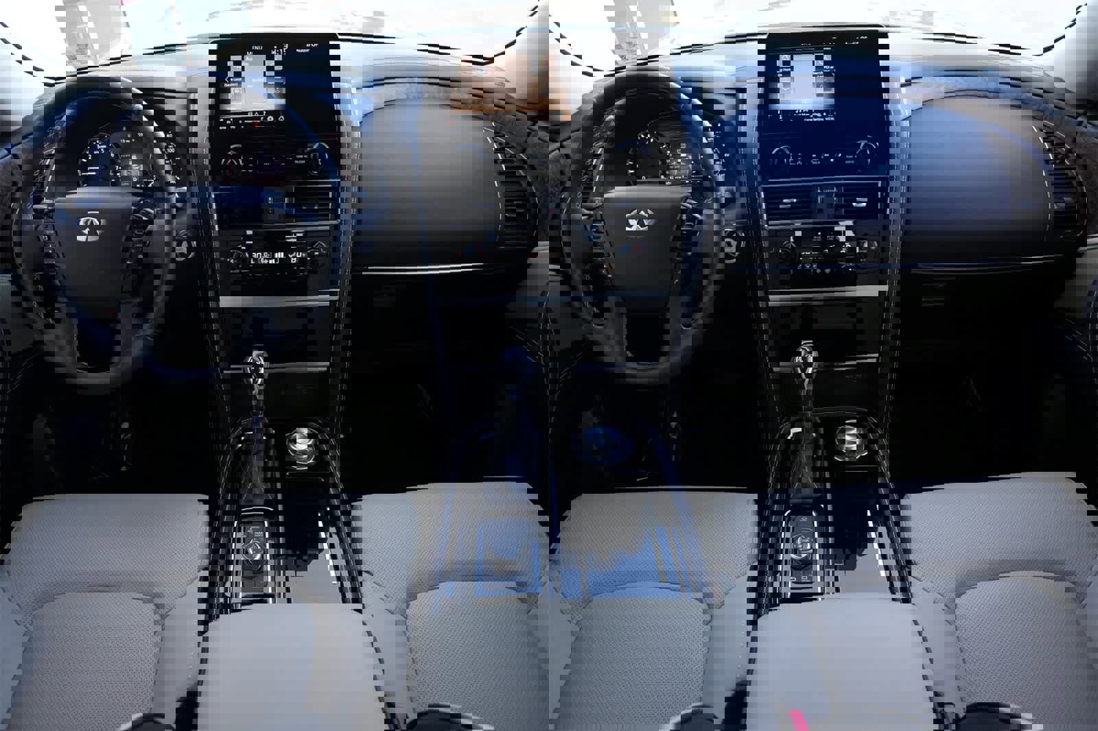 Certified 2023 INFINITI QX80 Premium Select w/ All-Season Package image 7