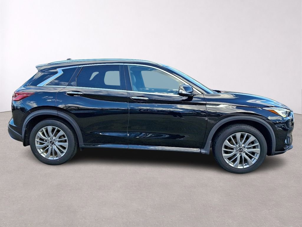 Used 2023 INFINITI QX50 Luxe image 8