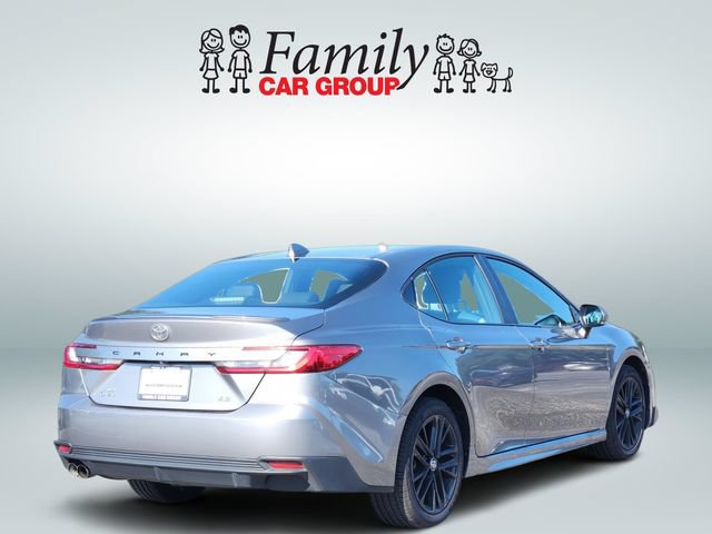 Used 2025 Toyota Camry SE w/ Convenience Package AWD/4WD image 4