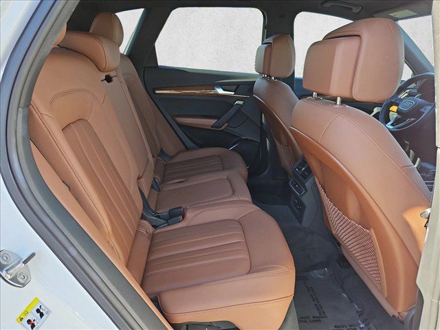 Used 2024 Audi Q5 2.0T Premium AWD/4WD image 25