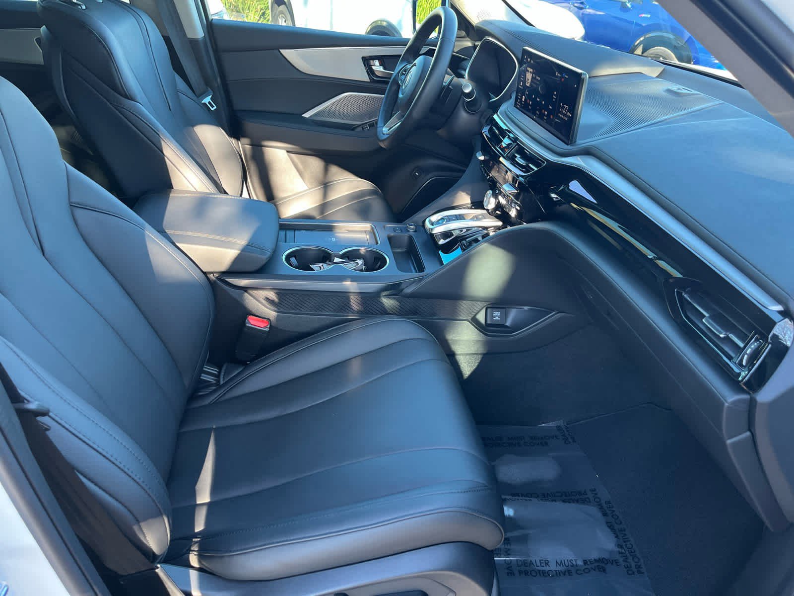 Used 2025 Acura MDX FWD image 18